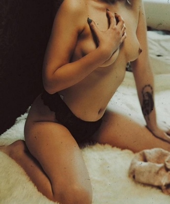 Анкета проститутки Анастасия - город Покровск, 20 лет, №10143